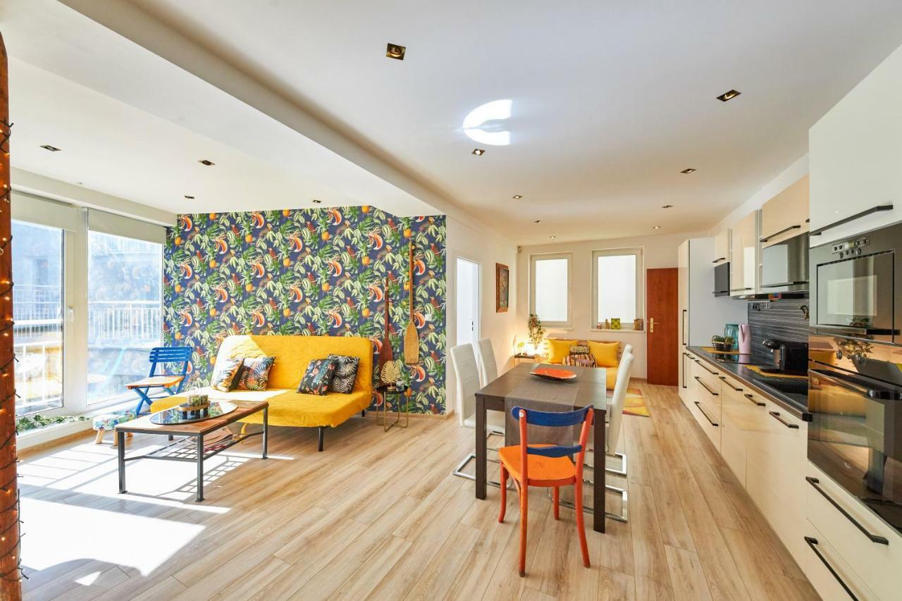 Pineapple Apartment Bratislava Ngoại thất bức ảnh