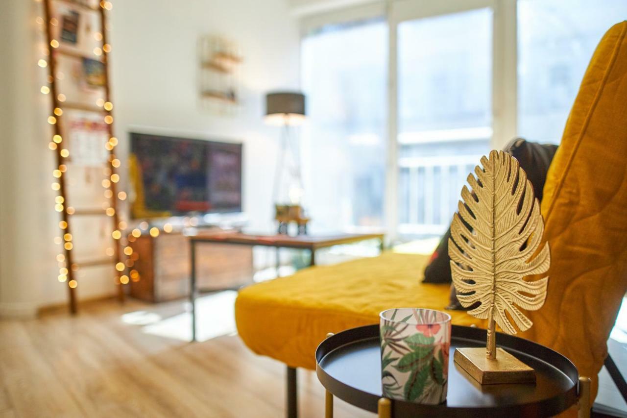 Pineapple Apartment Bratislava Ngoại thất bức ảnh