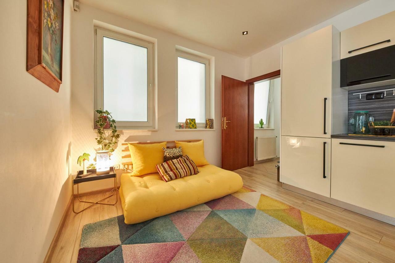 Pineapple Apartment Bratislava Ngoại thất bức ảnh